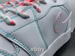 Air Jordan 1 Retro Low GS Size 7Y I W8.5 White Green Teal Pink 554723 101