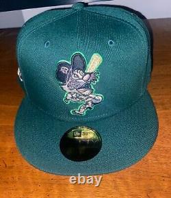 Exclusive Fitted Coked Out Detroit Tigers Green Pink Brim 7 5/8, 8