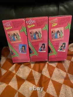 Mattel 1997 Lot Cool Blue Barbie, Perfect Pink Teresa and Extreme Green Skipper