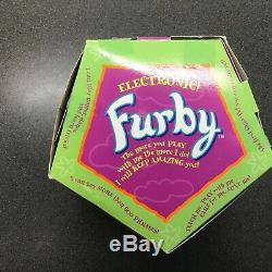 New Rare Furby 1998 Original Tiger Electronics 70-800 Pink Belly with Green Eyes
