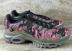 Nike Air Max Plus Tn Mens Shoes Digi Camo Neutral Olive Green Pink Sneakers