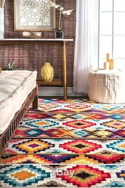 NuLOOM Bohemian Southwestern Area Rug in Multi Red, Pink, Yellow, Blue, Green