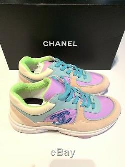 Chanel 19c CC Logo Baskets À Lacets En Daim À Lacets Rose-violet Vert
