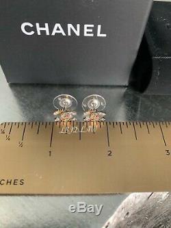 Chanel Multicolor Boucles D'oreilles En Cristal Arc-en-19s CC Stud Rose Vert Bleu Or Bnwt