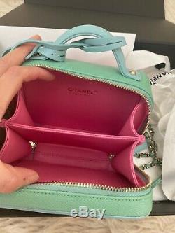 Chanel Rose, Vert Et Bleu Caviar Mini Filigrane Vanity Case Bag