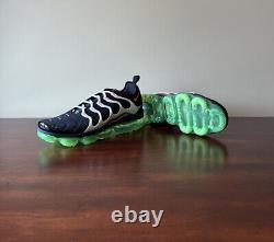 Chaussures Nike Air VaporMax Plus Noir/Vert/Blanc (Taille homme 9,5) DM8121-001
