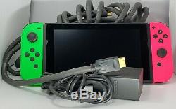 Nintendo Console Commutateur 32gb / Neon Vert Et Rose Joy-con / Dock De Chargement / Mural